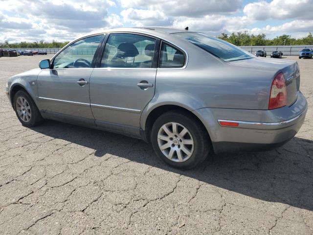 WVWPD63B33P097497 - 2003 VOLKSWAGEN PASSAT GLS GRAY photo 2
