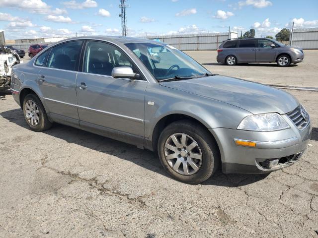 WVWPD63B33P097497 - 2003 VOLKSWAGEN PASSAT GLS GRAY photo 4