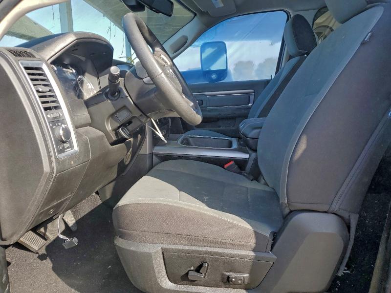 1C6RR7LG5PS516777 - 2023 RAM 1500 CLASS SLT Черный фото 7