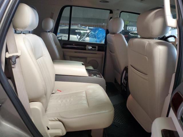 5LMFU27R04LJ29755 - 2004 LINCOLN NAVIGATOR თაფლისფერი ფოტო 11