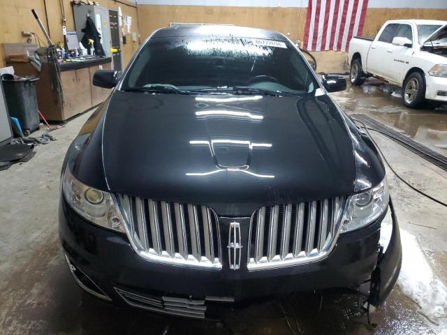 1LNHM94R49G633699 - 2009 LINCOLN MKS BLACK photo 5