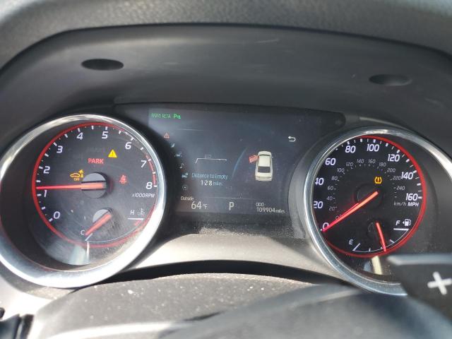 4T1B61HK5JU144085 - 2018 TOYOTA CAMRY XSE WHITE photo 9