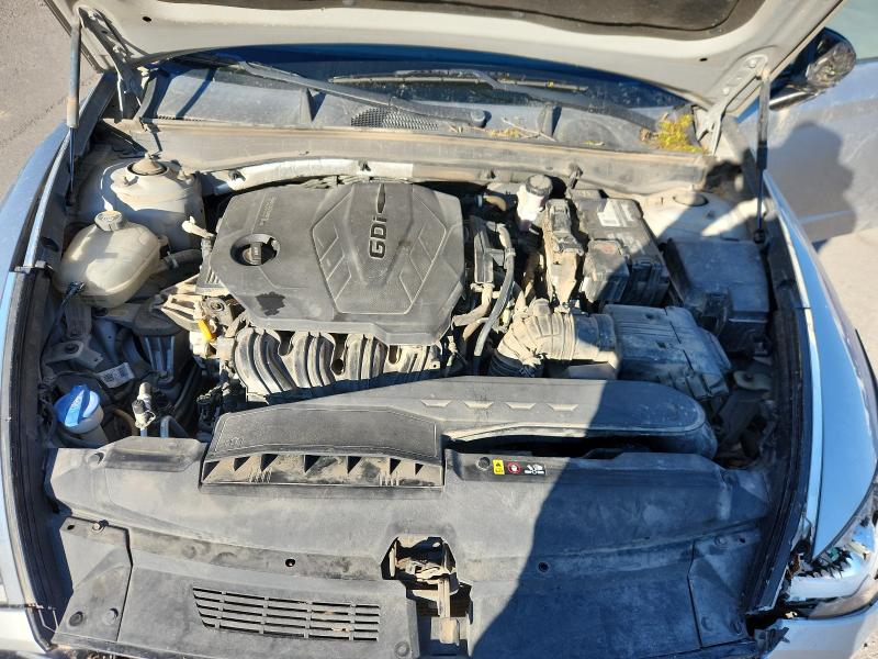 5NPEG4JAXMH075717 - 2021 HYUNDAI SONATA SE Silber Foto 11