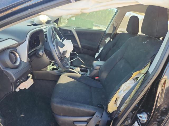 2T3ZFREV7HW368617 - 2017 TOYOTA RAV4 LE Negro foto 7