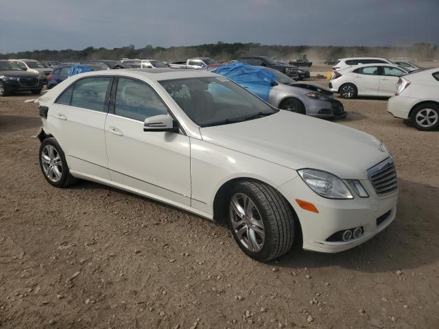 WDDHF8HB4BA441722 - 2011 MERCEDES-BENZ E 350 4MATIC WHITE photo 4
