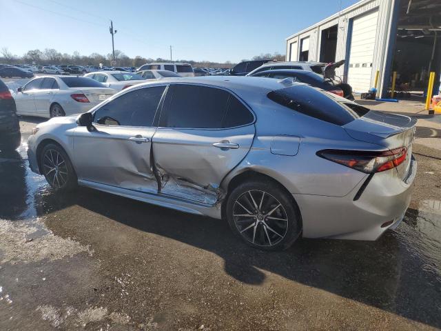 4T1G11AK0PU819557 - 2023 TOYOTA CAMRY SE NIGHT SHADE SILVER photo 2