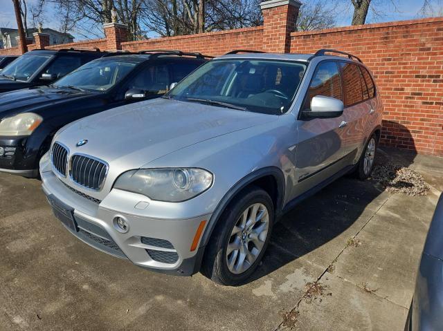 5UXZV4C53CL760738 - 2012 BMW X5 XDRIVE35I SILVER photo 2
