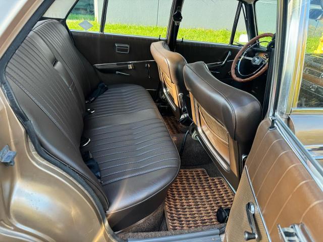 1326213 - 1967 BMW 2000 GOLD photo 6