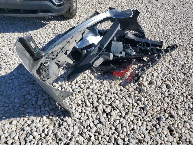 5TDGZRBH2LS513876 - 2020 TOYOTA HIGHLANDER XLE SILVER photo 13