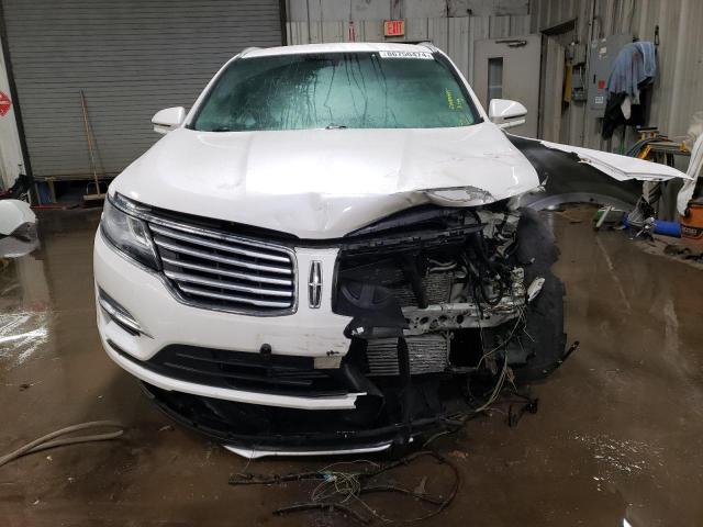 5LMCJ2D98JUL04694 - 2018 LINCOLN MKC SELECT Weiß Foto 5
