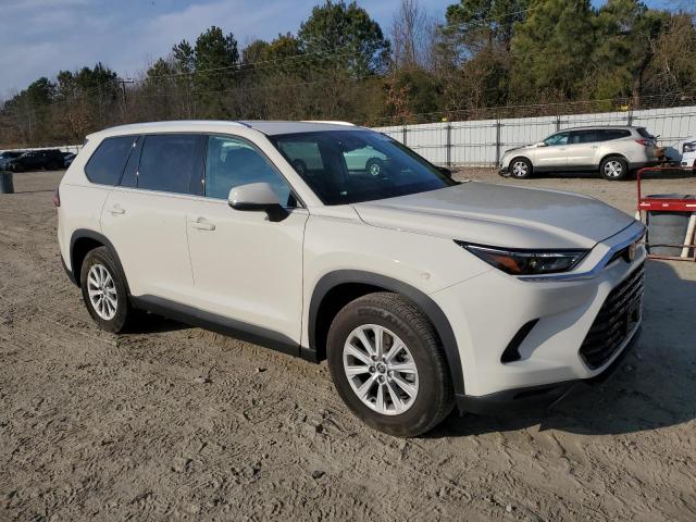 5TDAAAB59RS008558 - 2024 TOYOTA HIGHLANDER XLE WHITE photo 4