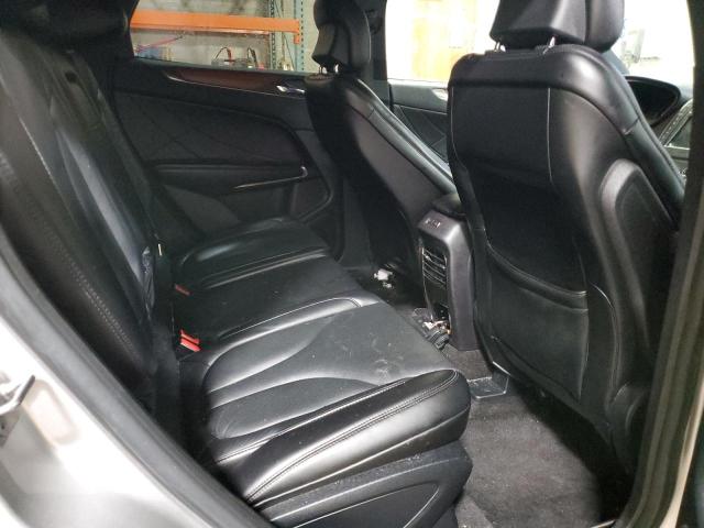 5LMTJ3DH9HUL19468 - 2017 LINCOLN MKC RESERVE ვერცხლისფერი ფოტო 10