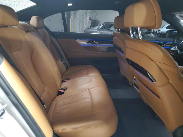 WBA7E4C54KGV70492 - 2019 BMW 740 XI WHITE photo 10
