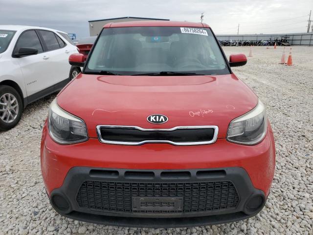 KNDJP3A53F7789918 - 2015 KIA SOUL + RED photo 5