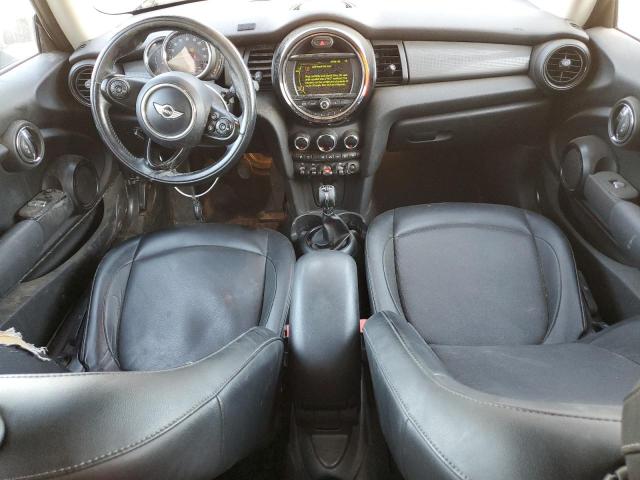 WMWXP5C59J2D71856 - 2018 MINI COOPER GRAY photo 8