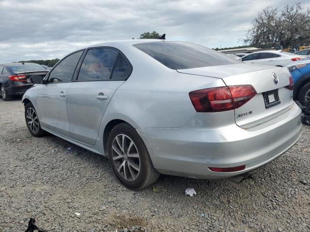 3VWD67AJ7GM243339 - 2016 VOLKSWAGEN JETTA SE SILVER photo 2