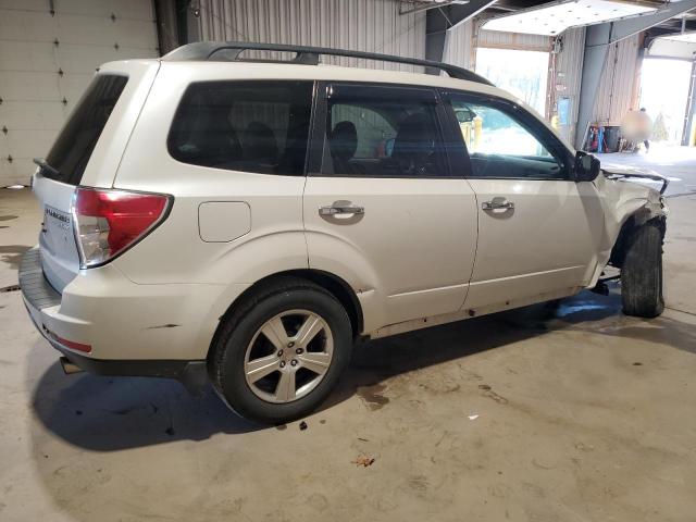 JF2SHADC3BH750008 - 2011 SUBARU FORESTER 2.5X PREMIUM WHITE photo 3