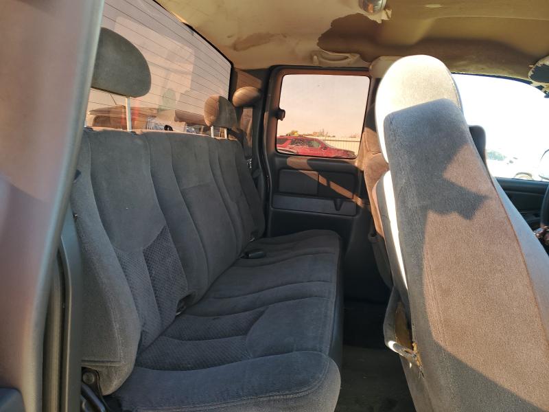 2GCEC19VX51302022 - 2005 CHEVROLET SILVERADO C1500 أسود صورة 10