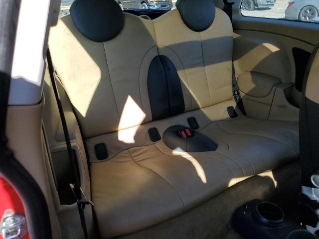 WMWRC33403TE18754 - 2003 MINI COOPER RED photo 10