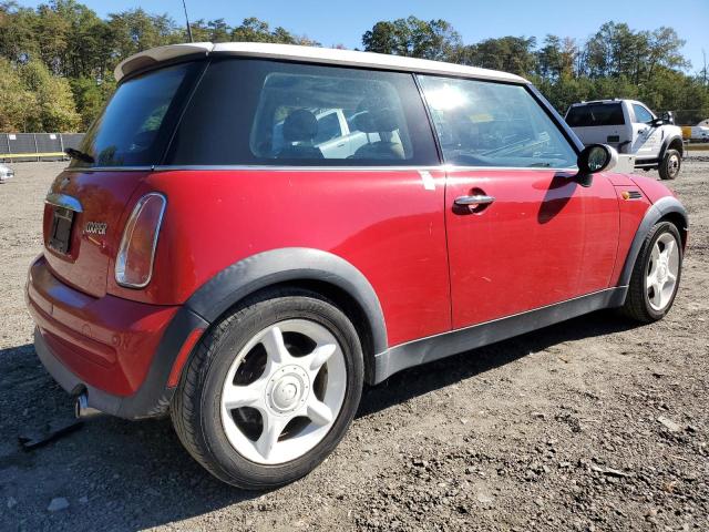 WMWRC33403TE18754 - 2003 MINI COOPER RED photo 3
