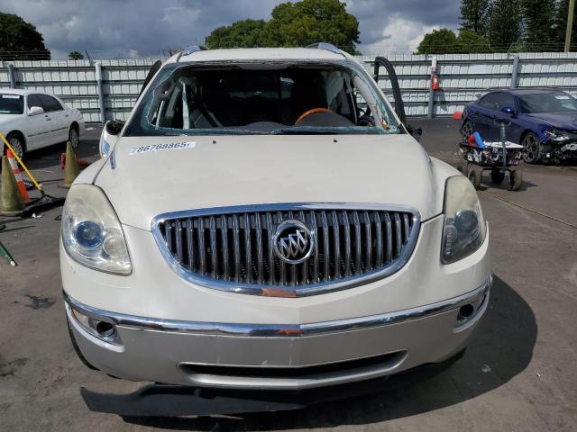 5GAKRBED4BJ124454 - 2011 BUICK ENCLAVE CXL WHITE photo 5