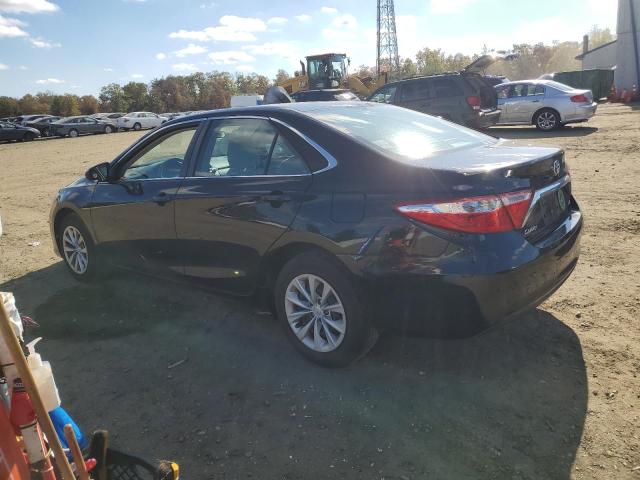 4T4BF1FKXFR510865 - 2015 TOYOTA CAMRY LE BLACK photo 2