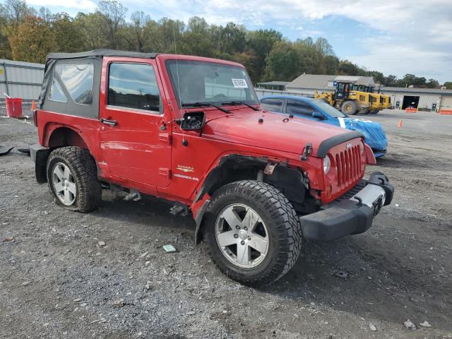 1C4AJWBG0CL123685 - 2012 JEEP WRANGLER SAHARA Կարմիր լուսանկար 4