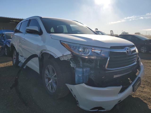 5TDJKRFH3FS181956 - 2015 TOYOTA HIGHLANDER XLE WHITE photo 4