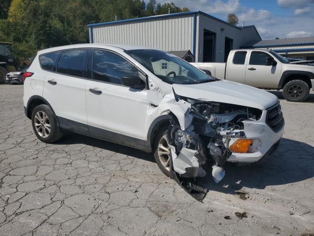 1FMCU0F71KUB99704 - 2019 FORD ESCAPE S თეთრი ფოტო 4