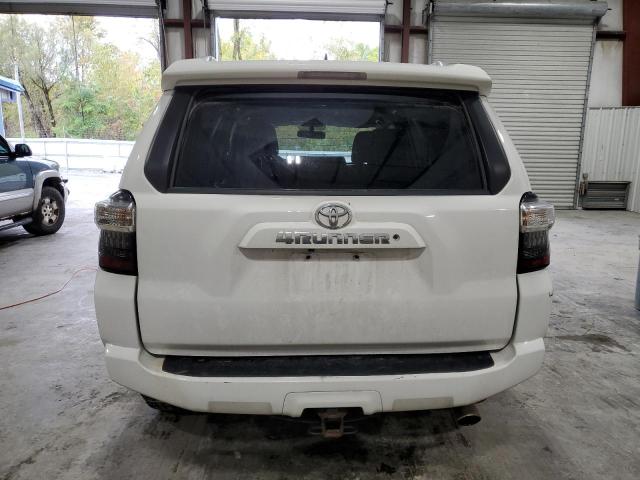 JTEBU5JR8J5517005 - 2018 TOYOTA 4RUNNER SR5/SR5 PREMIUM Biały zdjęcie 6