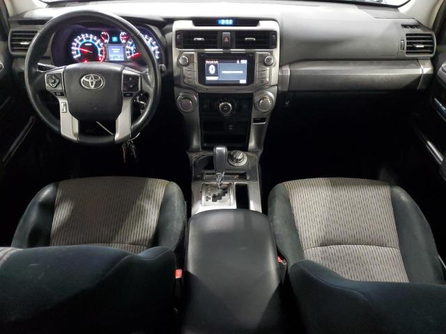 JTEBU5JR8J5517005 - 2018 TOYOTA 4RUNNER SR5/SR5 PREMIUM Biały zdjęcie 8