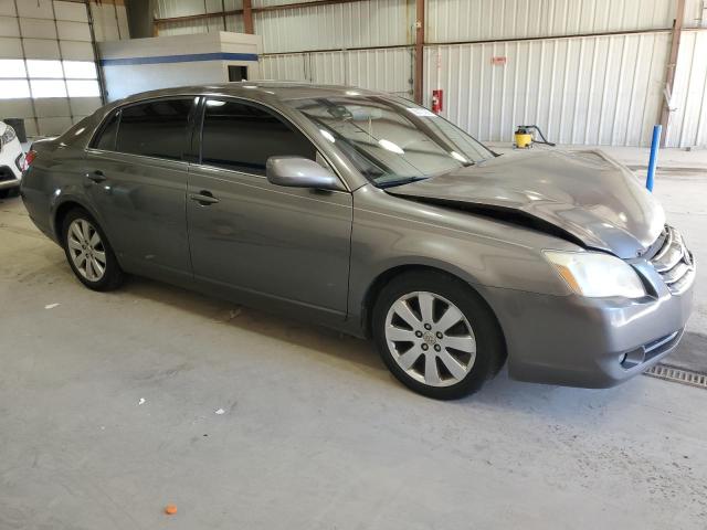 4T1BK36BX5U018563 - 2005 TOYOTA AVALON XL GREEN photo 4