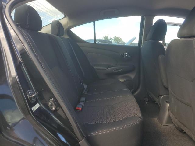 3N1CN7AP4GL821055 - 2016 NISSAN VERSA S BLACK photo 10