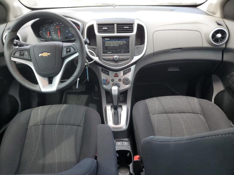 1G1JD5SB5K4146029 - 2019 CHEVROLET SONIC LT Blanco foto 8
