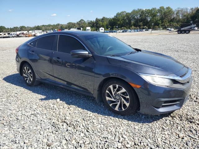 2HGFC2F71JH565521 - 2018 HONDA CIVIC EX შავი ფოტო 4