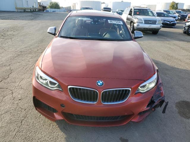 WBA2J7C51JVD60775 - 2018 BMW M240XI ORANGE photo 5