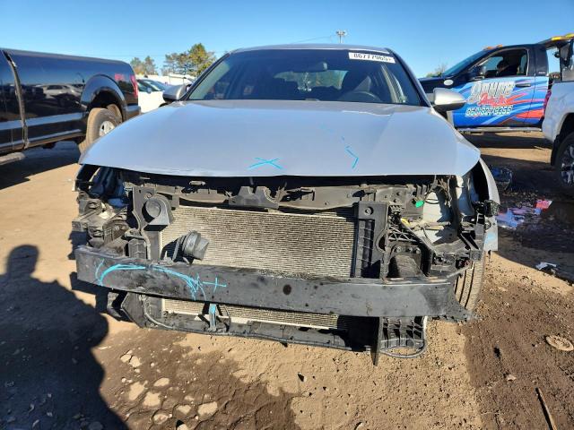 5XXGT4L35JG226702 - 2018 KIA OPTIMA LX Silber Foto 5