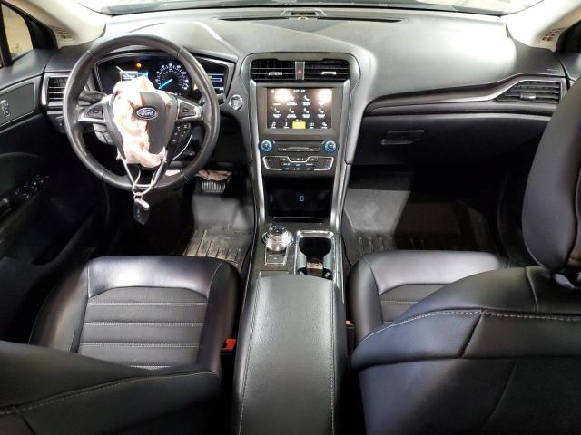 3FA6P0H71JR174447 - 2018 FORD FUSION SE Սև լուսանկար 8