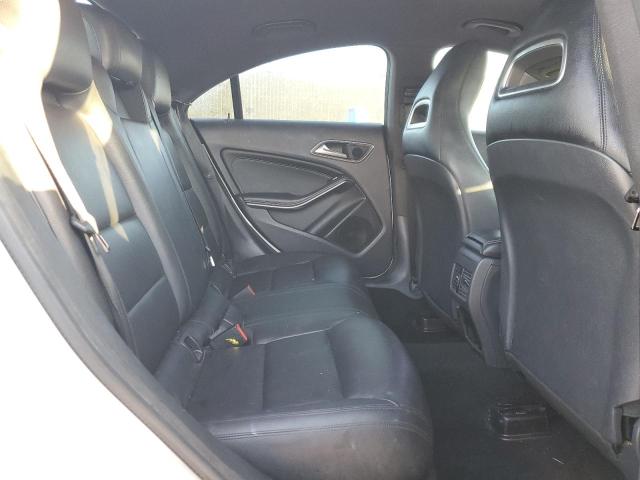 WDDSJ4EBXEN128351 - 2014 MERCEDES-BENZ CLA 250 白色 照片 10