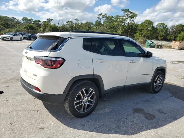 3C4NJCBB6KT679538 - 2019 JEEP COMPASS LATITUDE Weiß Foto 3