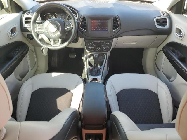 3C4NJCBB6KT679538 - 2019 JEEP COMPASS LATITUDE Weiß Foto 8