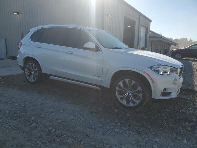 5UXKR2C53J0Z21050 - 2018 BMW X5 SDRIVE35I WHITE photo 4