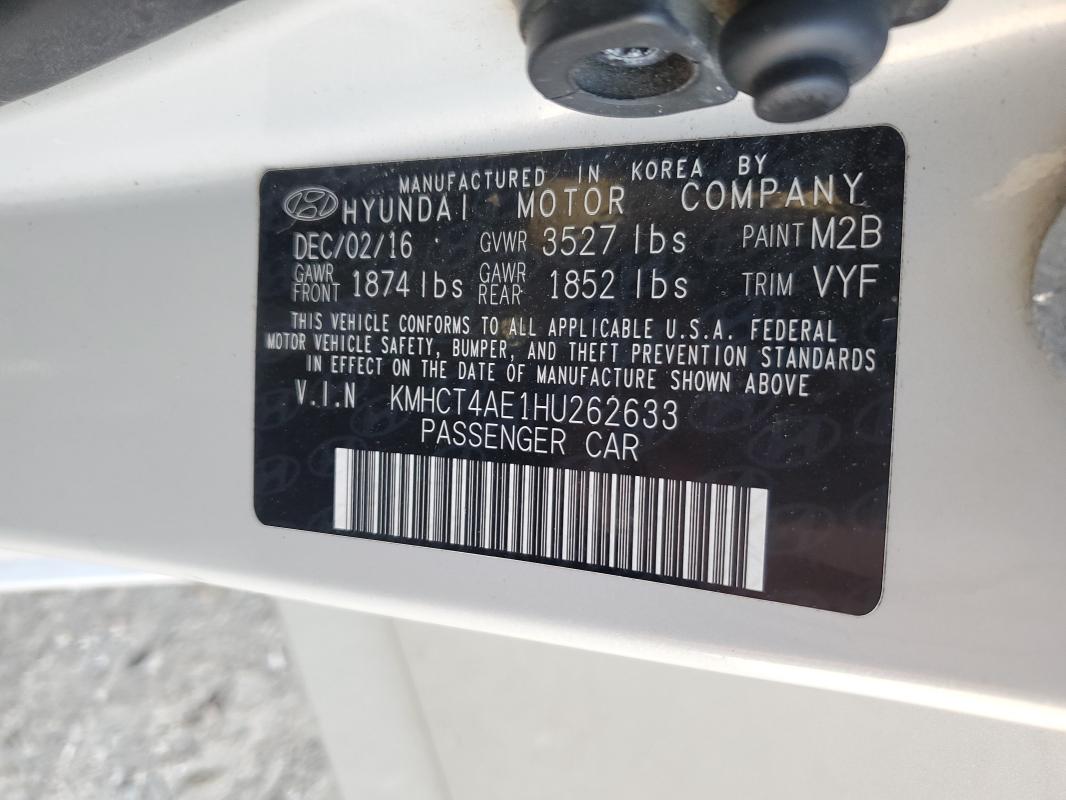 KMHCT4AE1HU262633 - 2017 HYUNDAI ACCENT SE 银色 照片 12