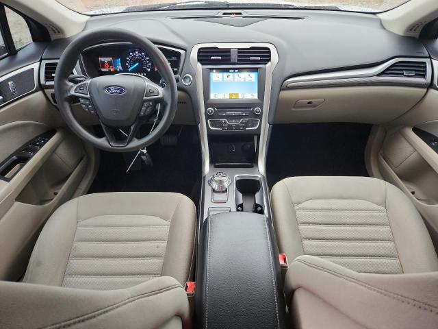 3FA6P0HD5JR228628 - 2018 FORD FUSION SE Blanco foto 8