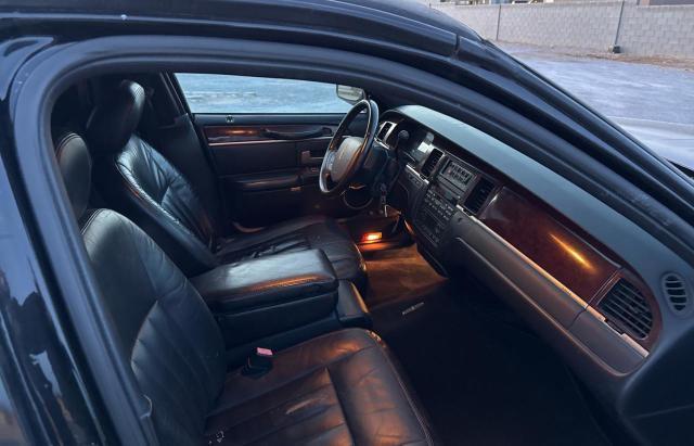 1L1FM88W35Y601513 - 2005 LINCOLN TOWN CAR EXECUTIVE Սև լուսանկար 5