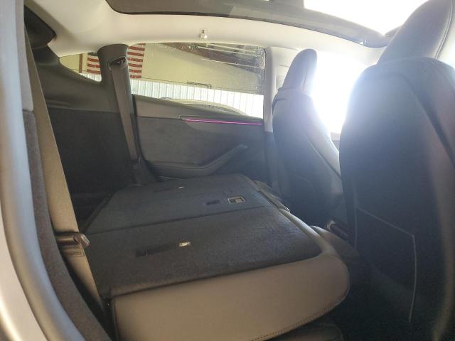 7SAYGDEE9TF331596 - 2026 TESLA MODEL Y GRAY photo 11