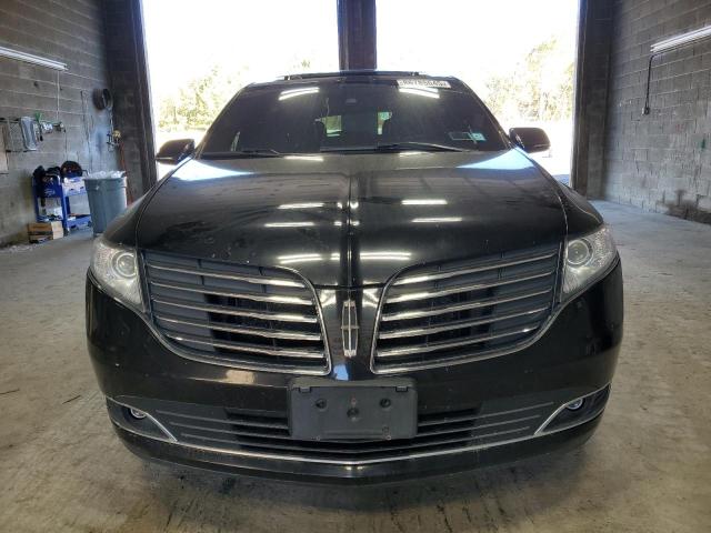 2LMHJ5NK0JBL01360 - 2018 LINCOLN MKT BLACK photo 5