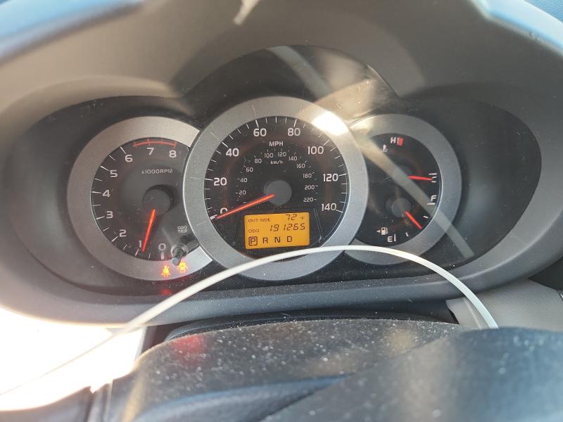 JTMZD33VX86061076 - 2008 TOYOTA RAV4 Silber Foto 9