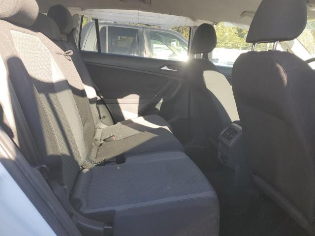 3VV0B7AX0LM131883 - 2020 VOLKSWAGEN TIGUAN S WHITE photo 11