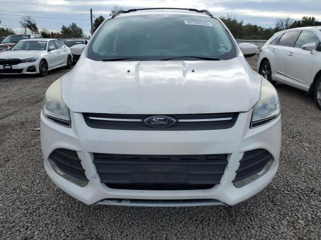 1FMCU9GX7DUD82627 - 2013 FORD ESCAPE SE WHITE photo 5